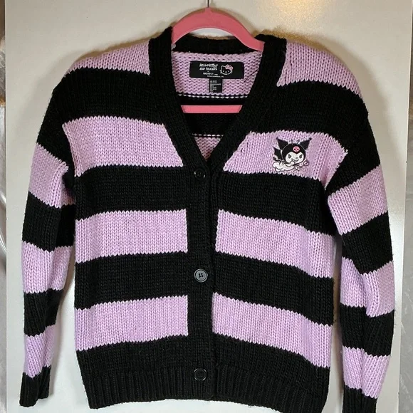 Hello Kitty Black and Pink Striped Sweater A0444 - Picture 1 of 4